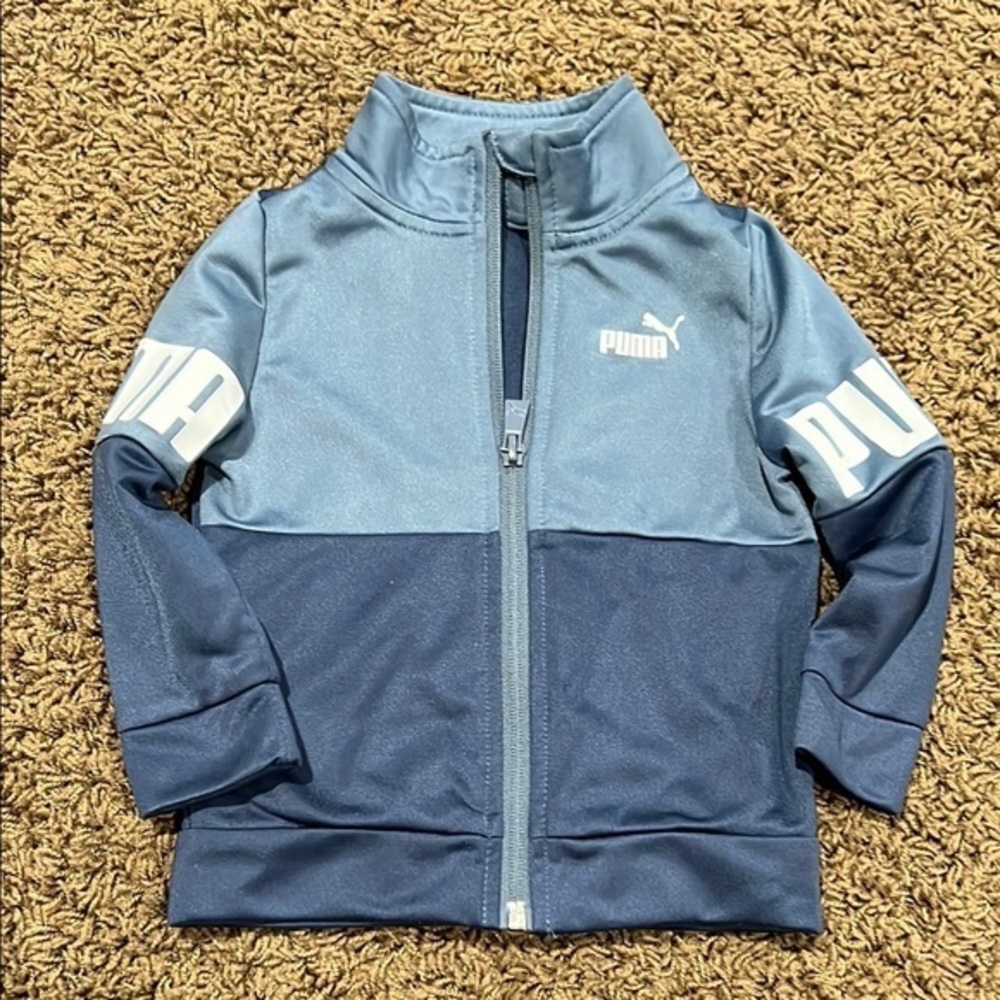 Puma Blue Sweatshirt with Color Block Design